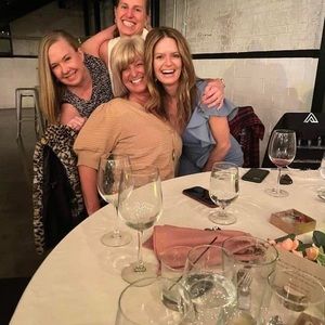 Meet your Posher, Dawn